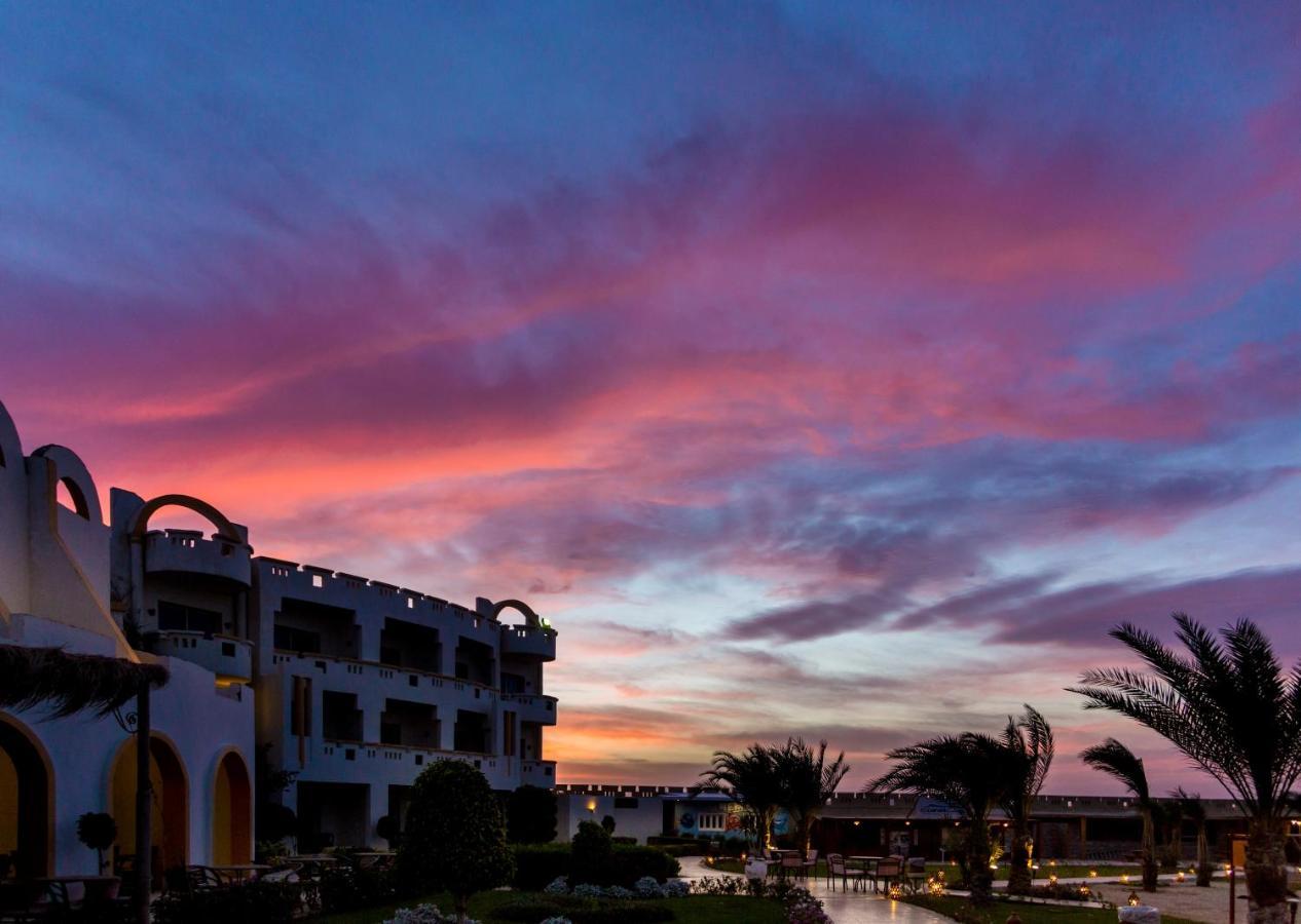Coral Sun Beach (Adults Only) Safaga Bagian luar foto