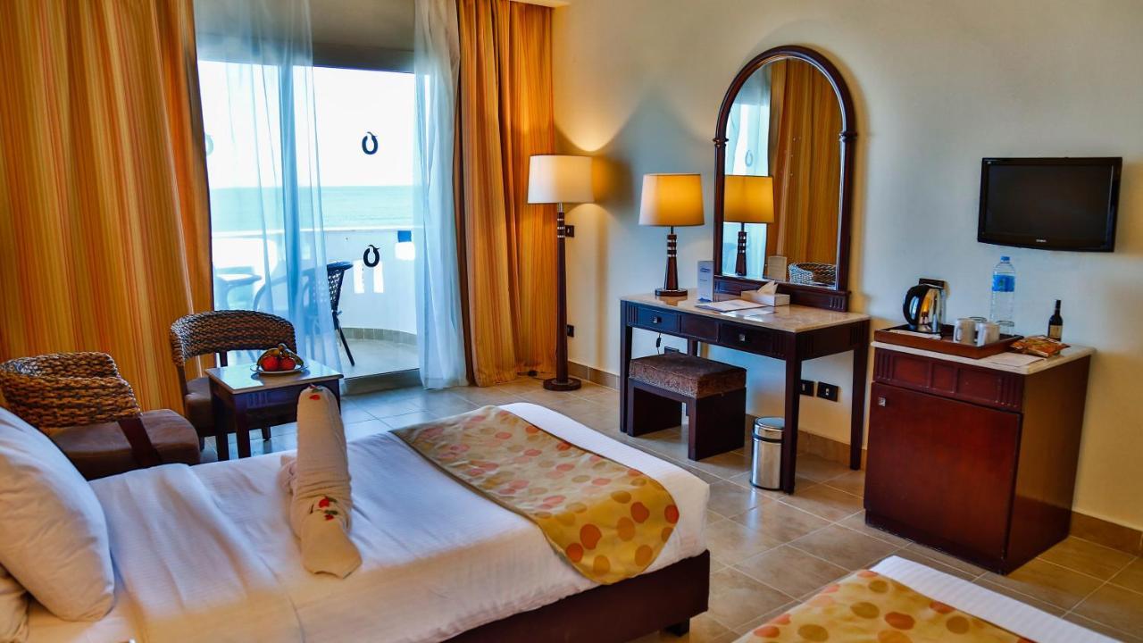 Coral Sun Beach (Adults Only) Safaga Bagian luar foto